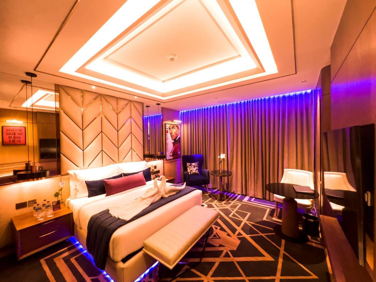 Planet Hollywood Тхане Экстерьер фото